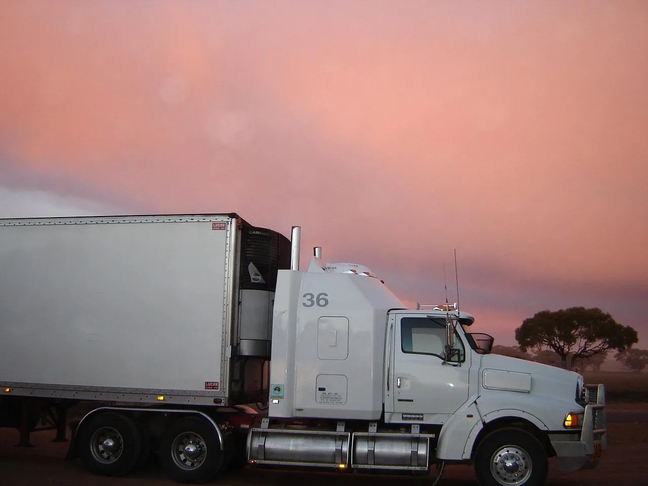 Truck and 18-Wheeler Wrecks by Waterloo Injury Law